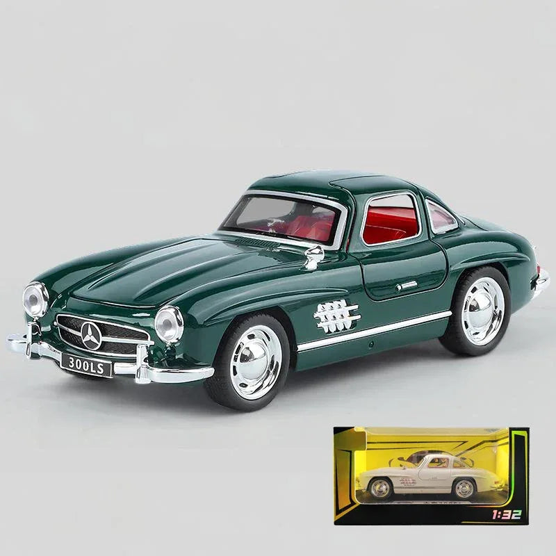 1:32 Mercedes Benz 300SL Diecast Model Car Metal Desktop Ornament - ToylandEU