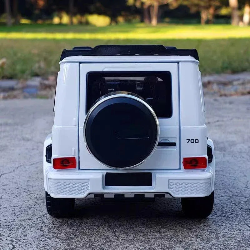 1:32 Mercedes Benz G700 Pull Back Alloy Diecast Car With Sound - ToylandEU