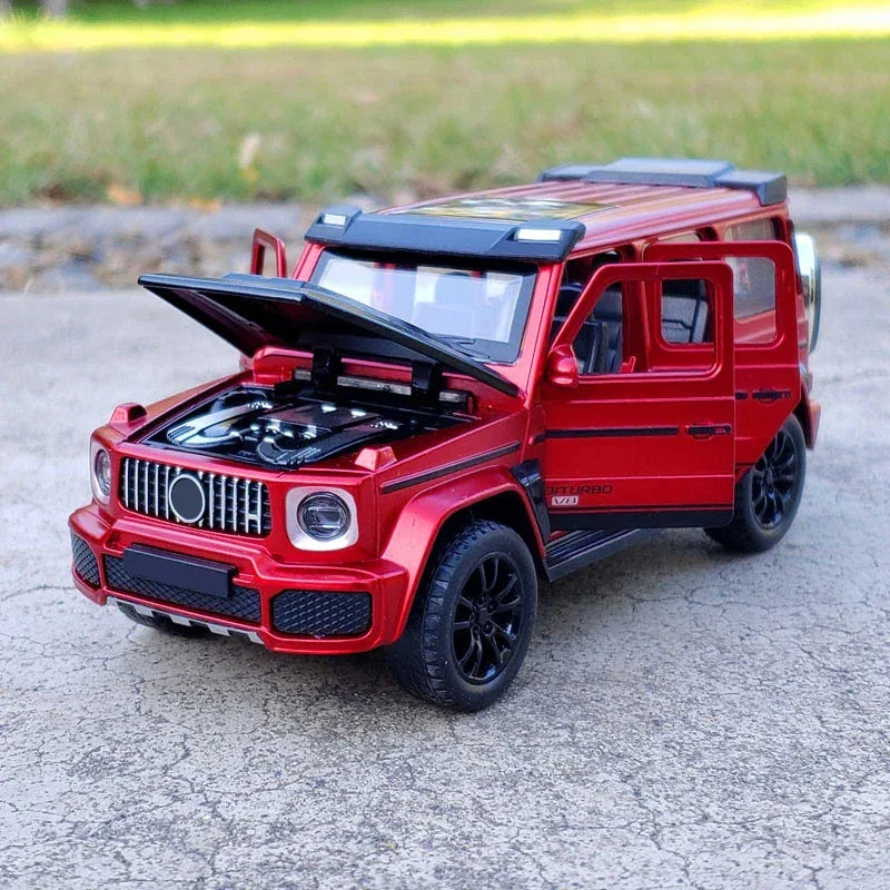 1:32 Mercedes Benz G700 Pull Back Alloy Diecast Car With Sound - ToylandEU