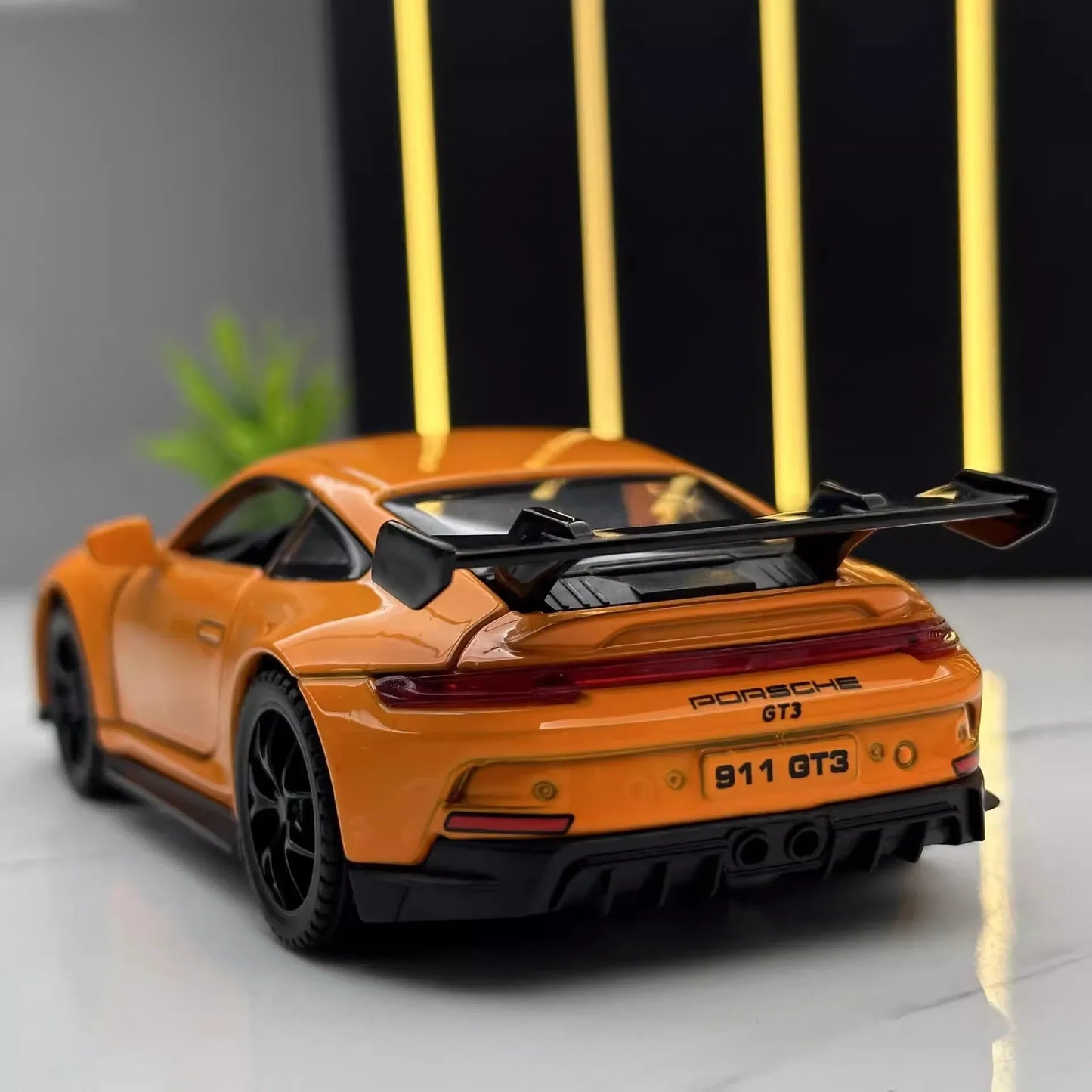 1 32 Porsche 911 GT3 Diecast Alloy Metal Car With Sound And Light - ToylandEU