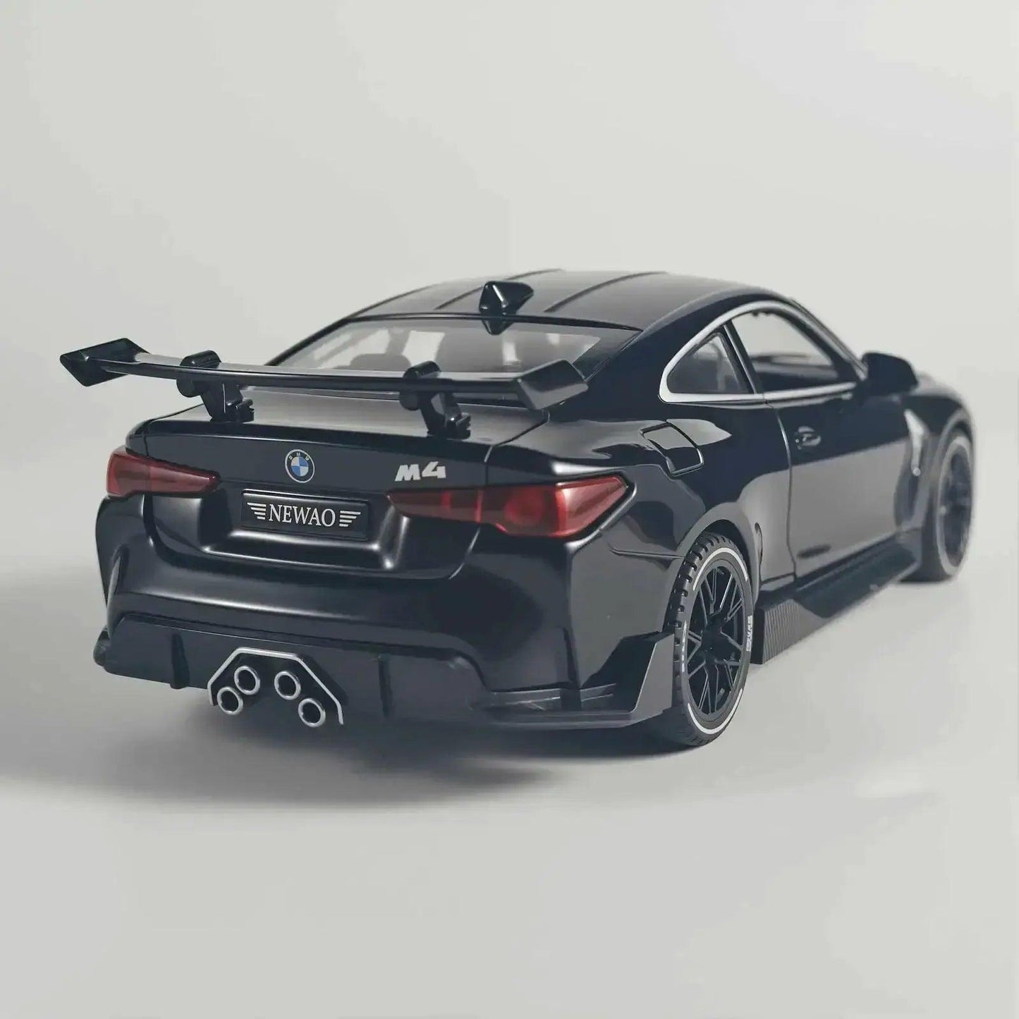  1 32 Scale Metal BMW M4 Coupe Sound Light Pull -  ToylandEU™