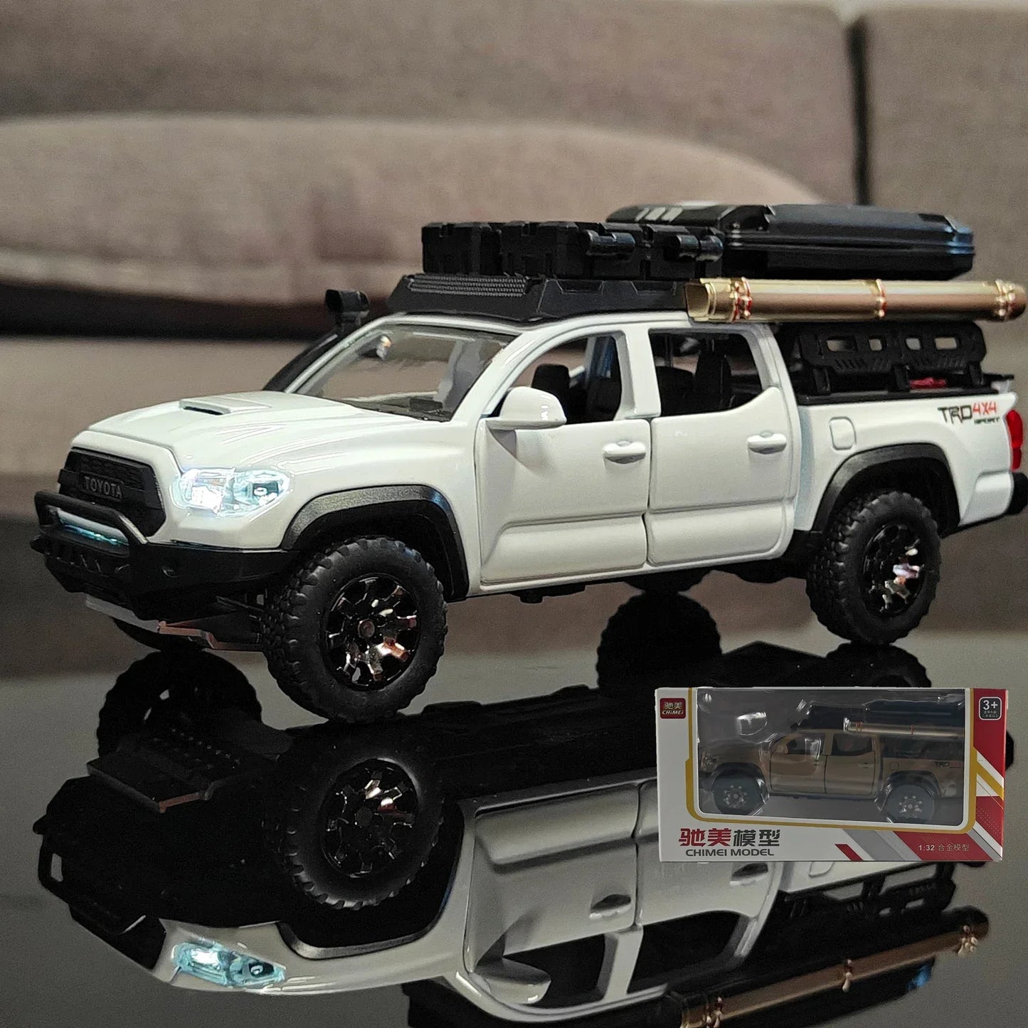 1:32 Toyota Tacoma Alloy Diecast Metal Model With Sound And Light - ToylandEU