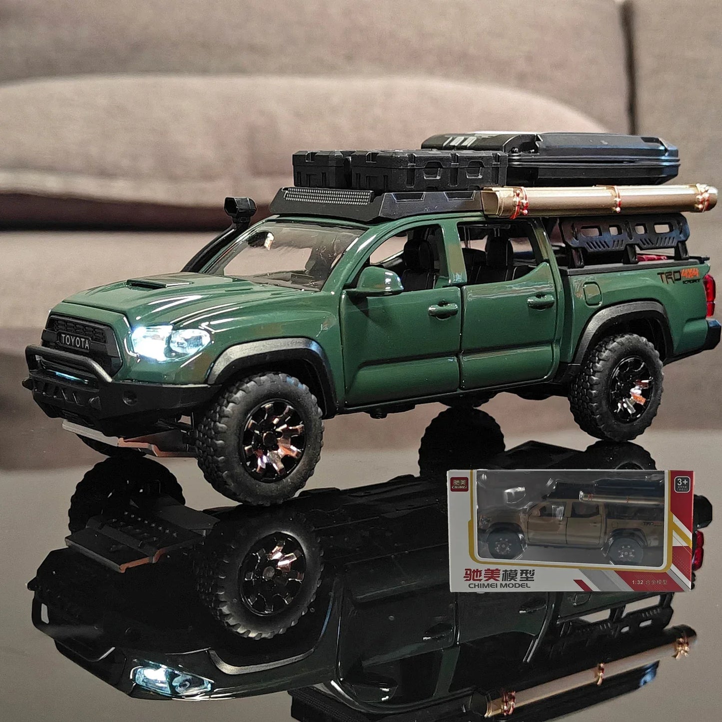 1:32 Toyota Tacoma Alloy Diecast Metal Model With Sound And Light - ToylandEU