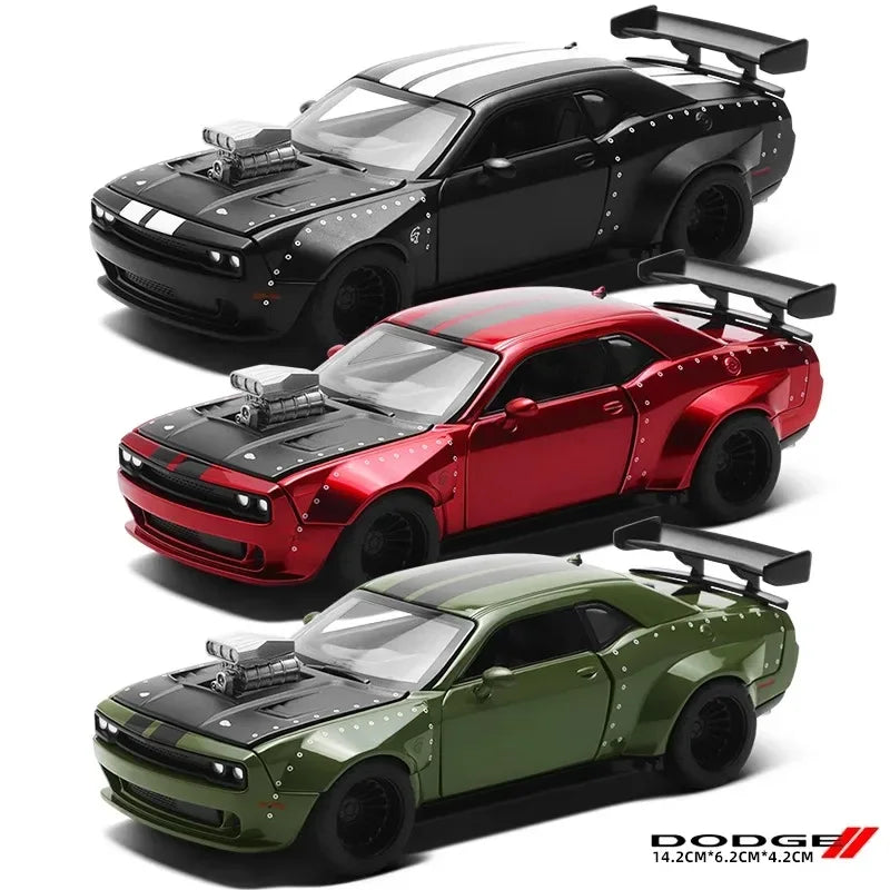 1:36 Dodge Challenger SRT Jailbreak Metal Diecast Model Car - ToylandEU