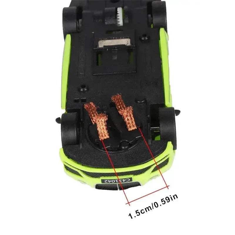 1 43 Scale Slot Car Set With Electric Racing Track - ToylandEU