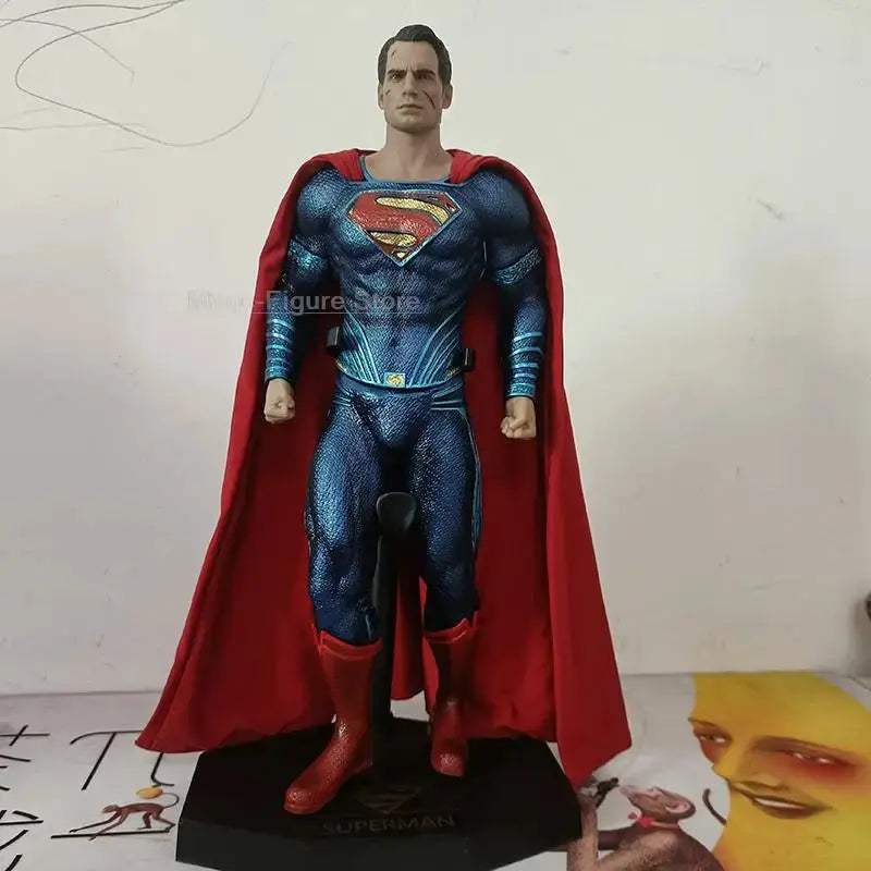  1/6 Scale Superman Action Figure Hot Toys Exclusive -  ToylandEU™