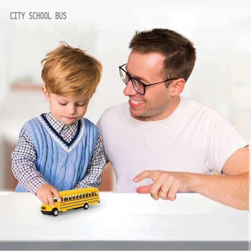 1/64 Scale Inertial School Bus Model Toy - Pull Back Simulation Car - ToylandEU