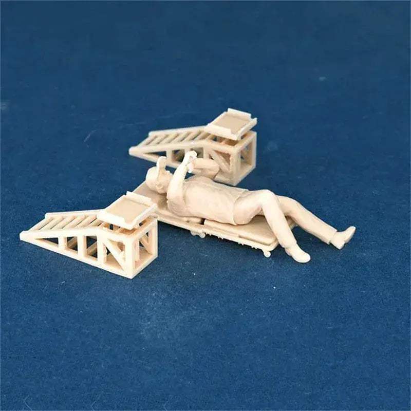 1/64 Scale Car Mechanic Figure Oil Change Unpainted Resin - ToylandEU