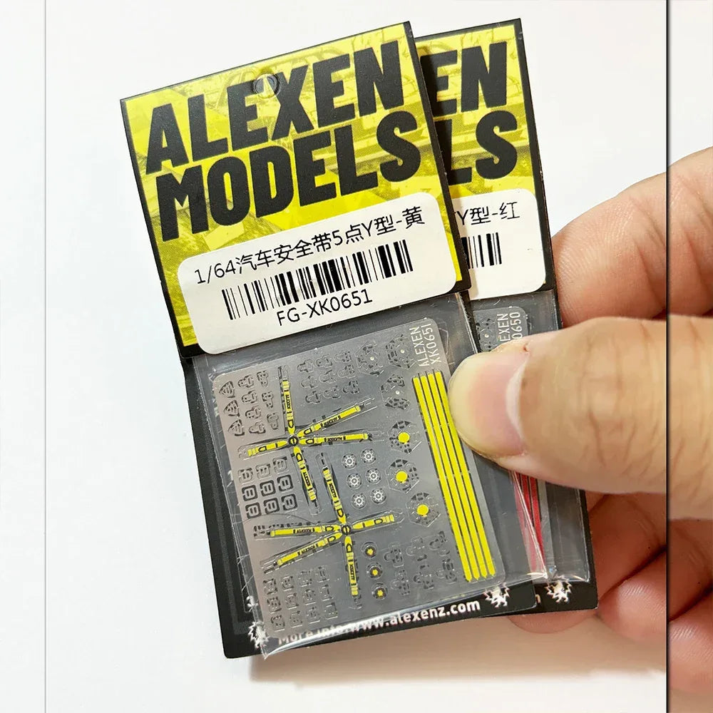 1/64 Scale Diecast Car With Seat Belts Detailed Interior - ToylandEU