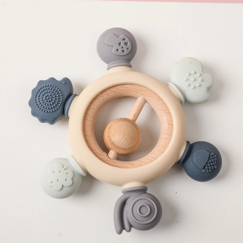 1 Piece Wooden Teether Rattle Toy With Crochet Amigurumi Animal For Newborn Unisex BPA Free - ToylandEU