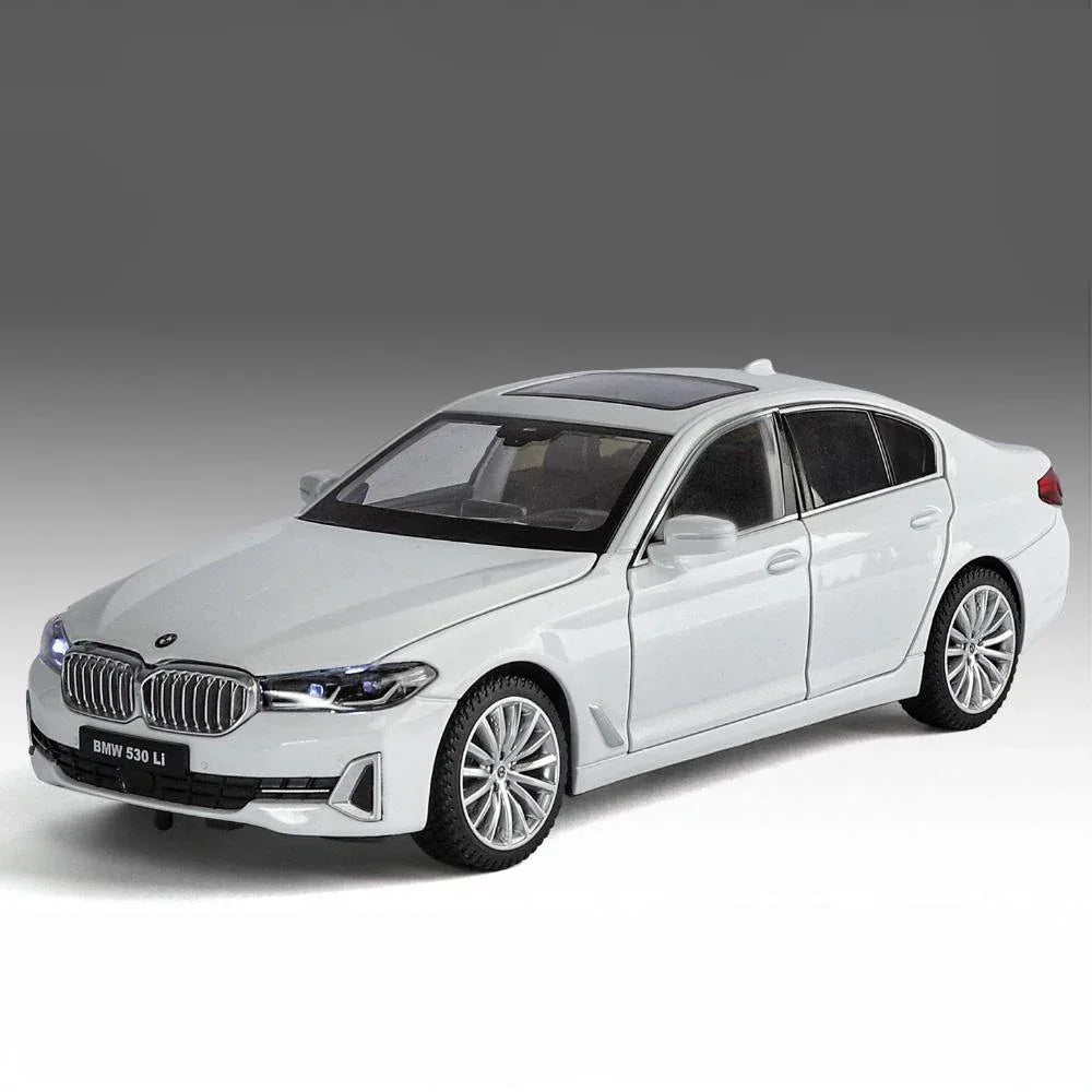 1 To 24 Diecast BMW 530Li Car With Pull Back And Sound Lights For Boys - ToylandEU