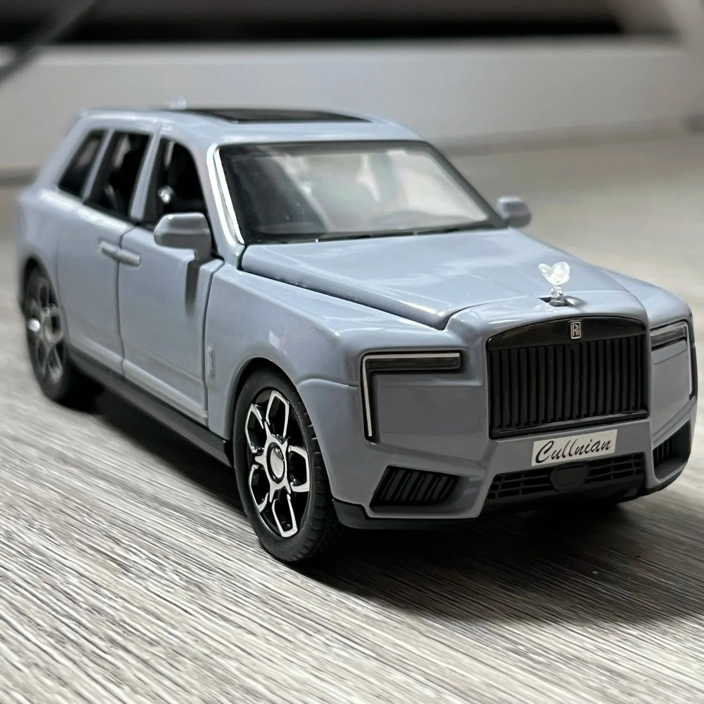 1 To 32 Rolls Royce Cullinan Diecast Car Model Alloy - ToylandEU
