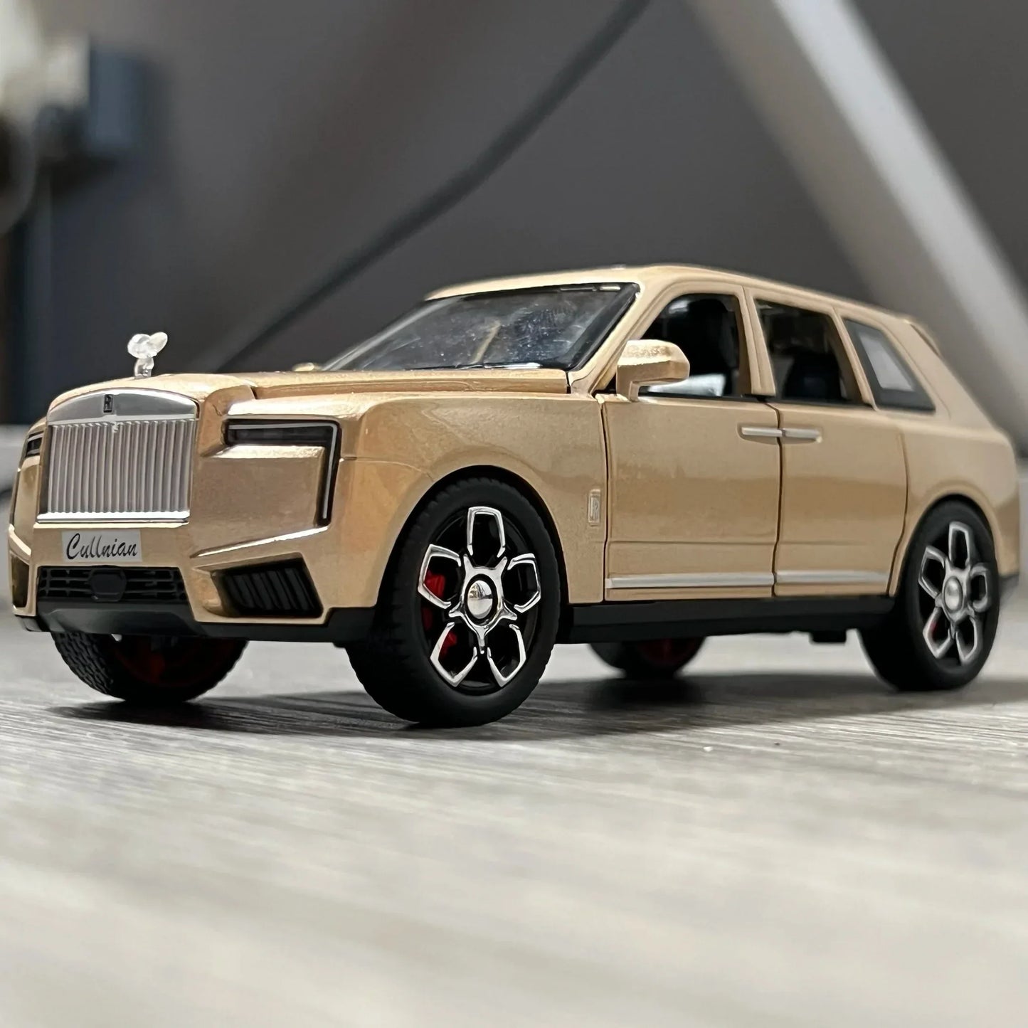 1 To 32 Rolls Royce Cullinan Diecast Car Model Alloy - ToylandEU