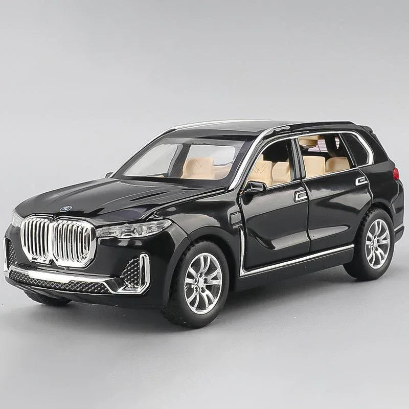 1 To 32 Scale Diecast Alloy BMW X7 SUV Pull Back Car With Sound Light - ToylandEU