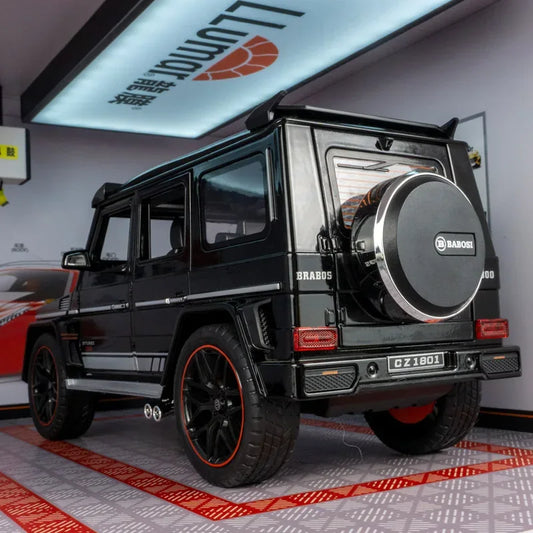 Model samochodu SUV Mercedes Benz G800 ze stopu metali lekkich w skali 1-18 - ToylandEU