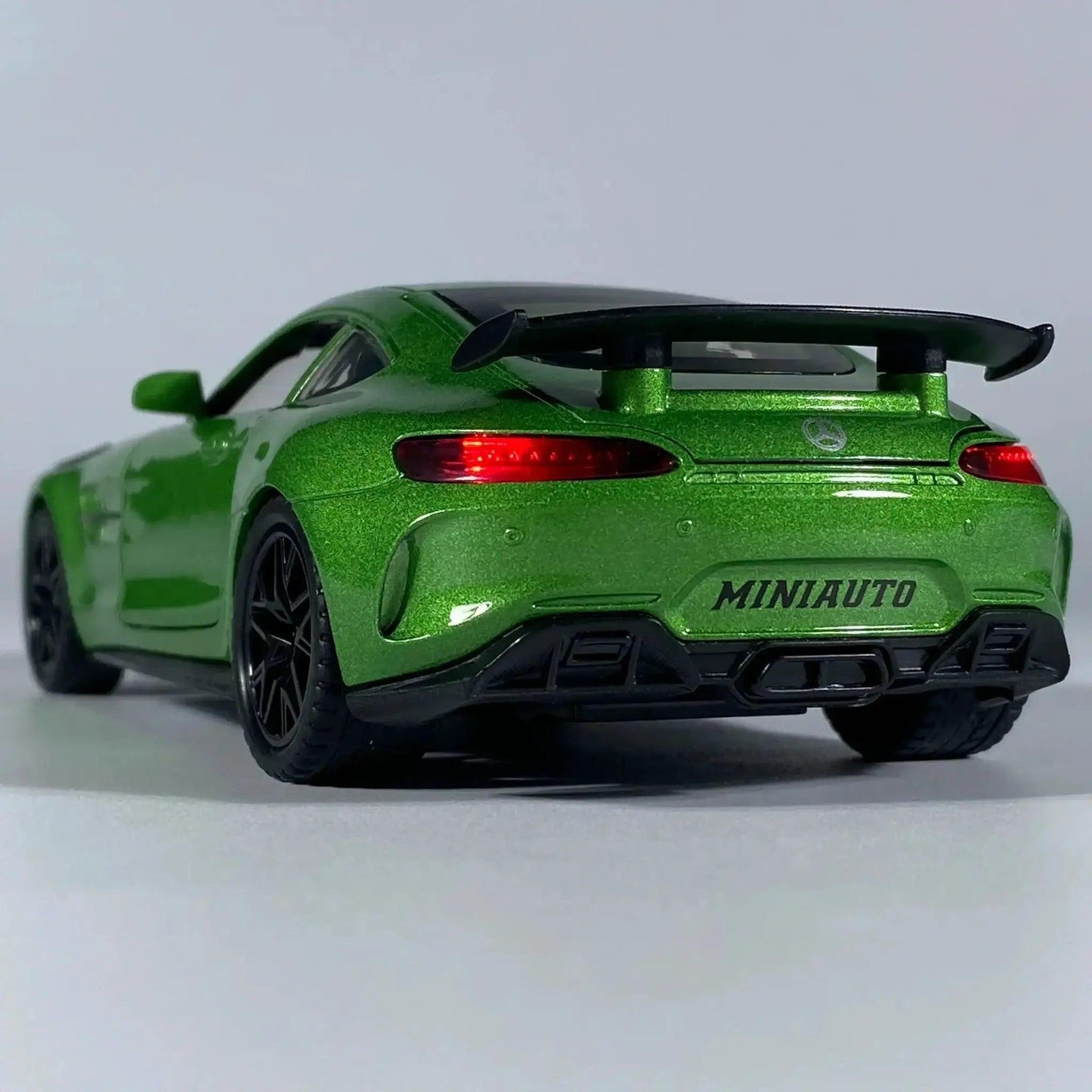  132 Scale Diecast Metal Car Sound And Light Pull Back -  ToylandEU™