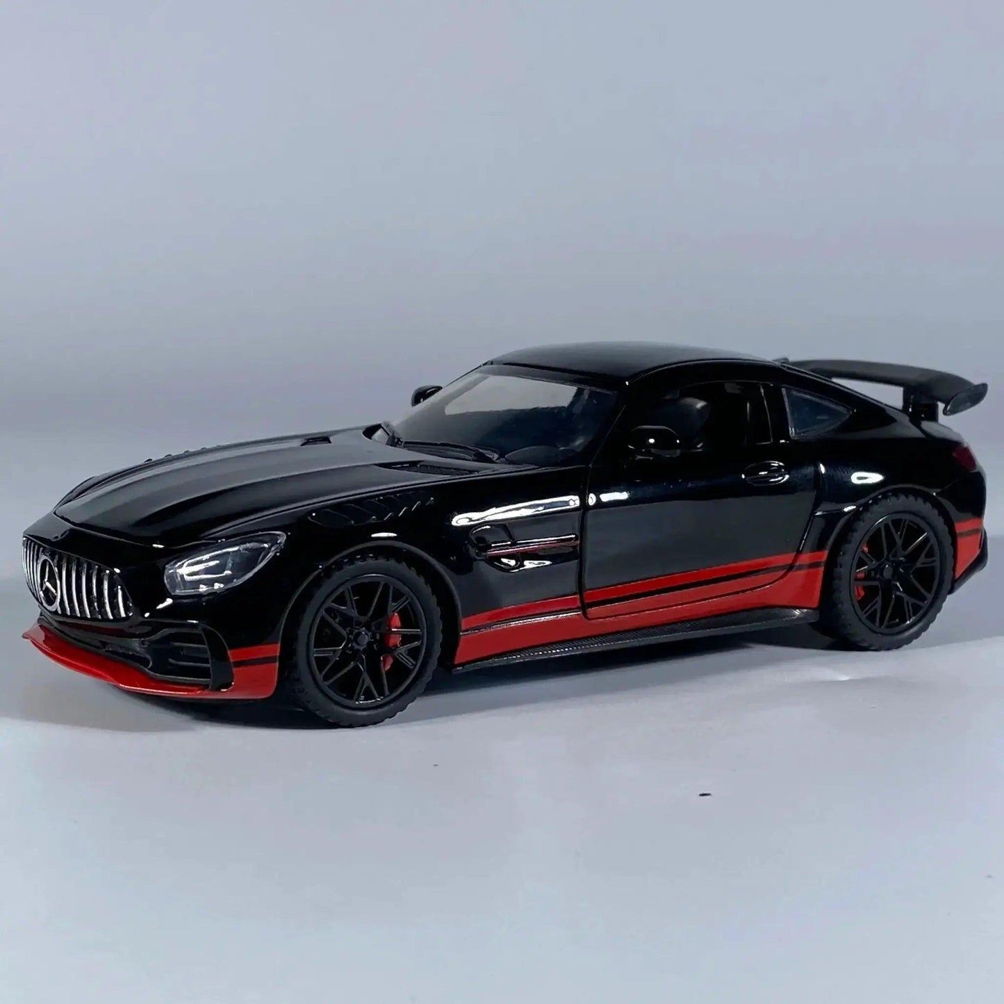  132 Scale Diecast Metal Car Sound And Light Pull Back -  ToylandEU™