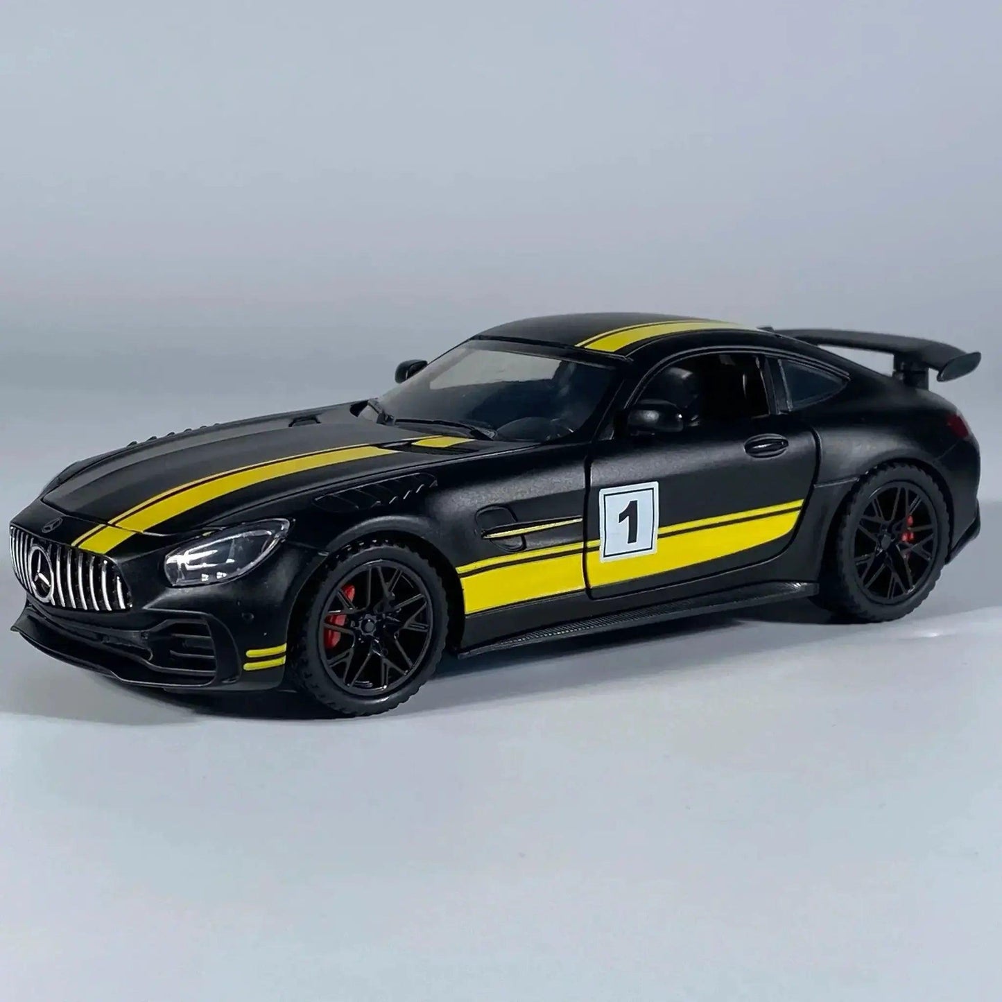  132 Scale Diecast Metal Car Sound And Light Pull Back -  ToylandEU™