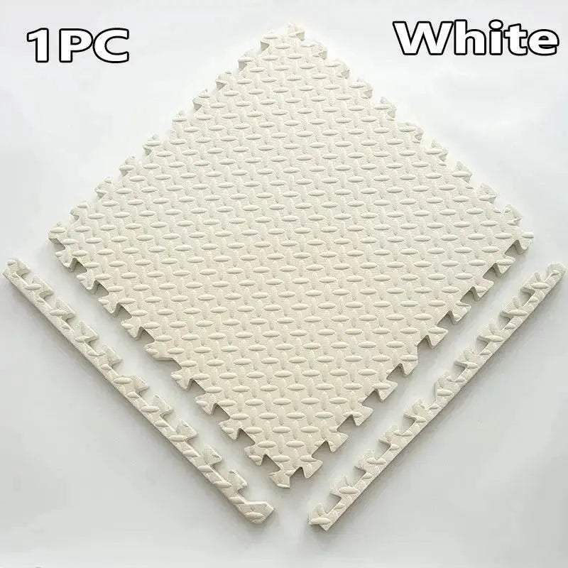 16-Piece 30x30cm EVA Leaf Grain Floor Mats for Sports Gym Protection Non-Slip Yoga Fitness Splicing Rugs Thickened Shock Absorption Workout Flooring - ToylandEU