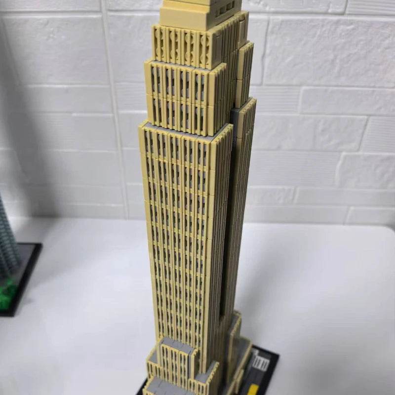 1767PCS MOC Empire State Building 1:800 Scale Model Kit - ToylandEU