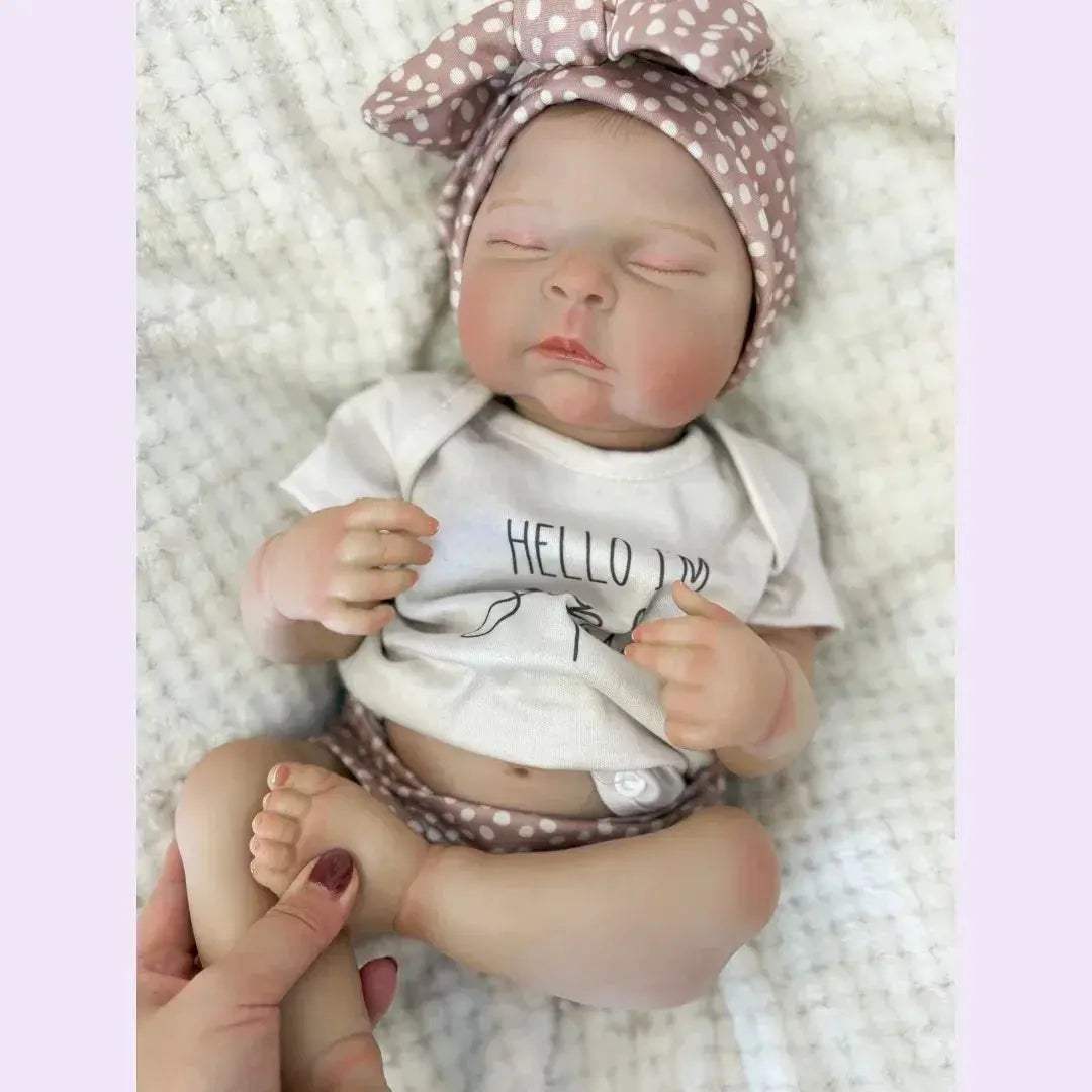 18 Inch Reborn Doll Waterproof Vinyl Body With Painted Hair - ToylandEU