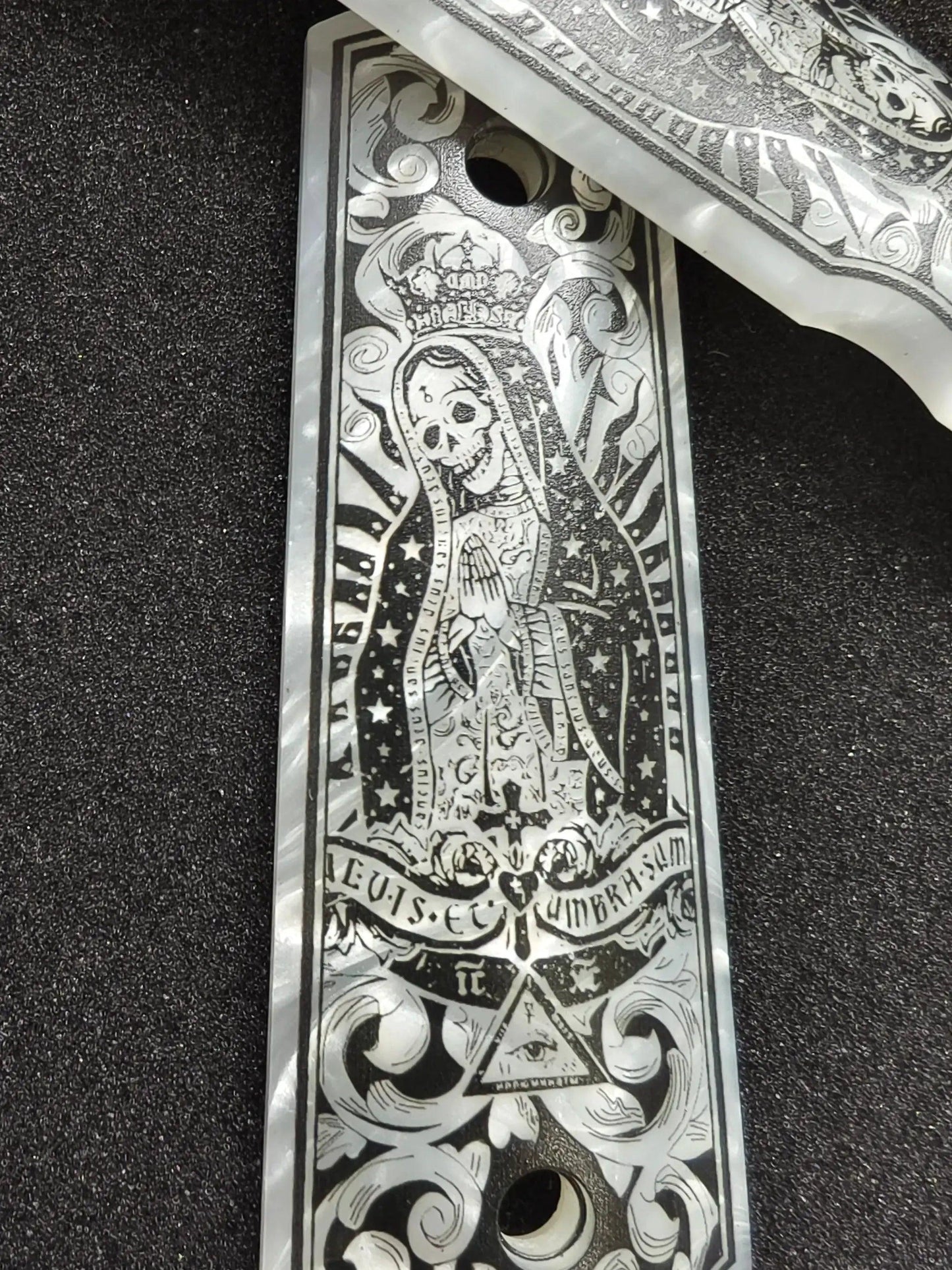  1911 Grips Premium White Pearl Santa Muerte Motif -  ToylandEU™