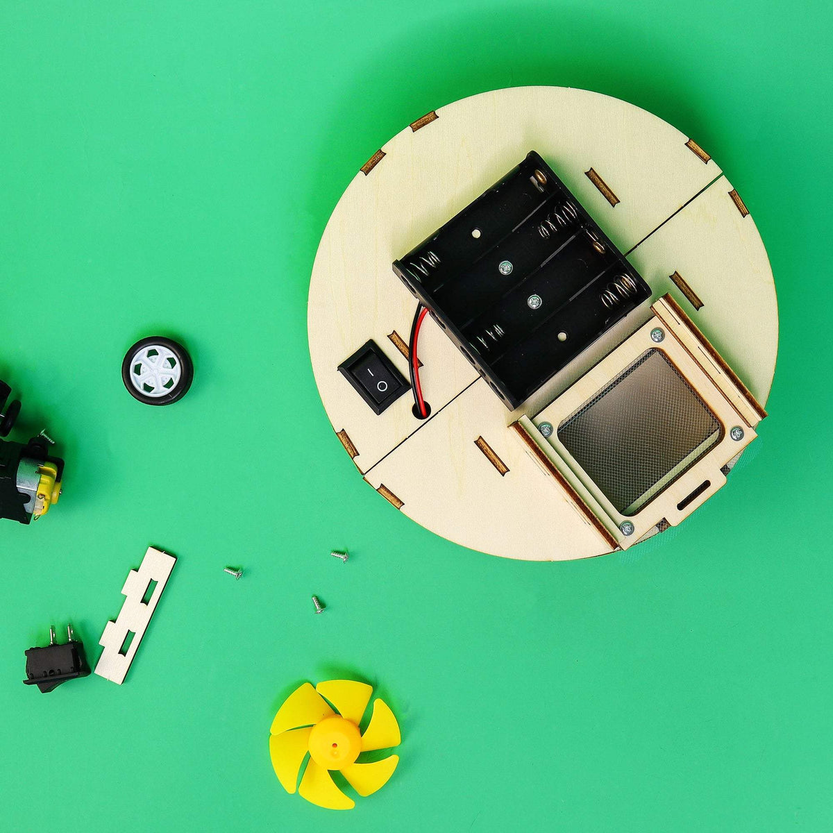 DIY Robot Vacuum Kit | Obstacle Avoidance | Hands On Assembly | Junior Makers