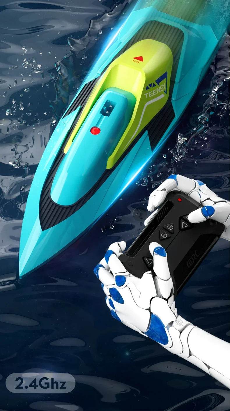 2.4G Remote Control Boat Dual Motor 10km/h High Speed Mini RC Boat - ToylandEU
