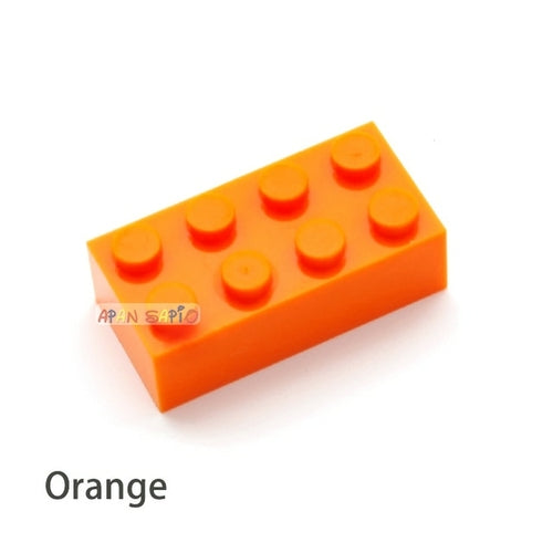 Thick DIY Building Blocks: 200pcs 2x4 Dot Educational Bricks ToylandEU.com Toyland EU