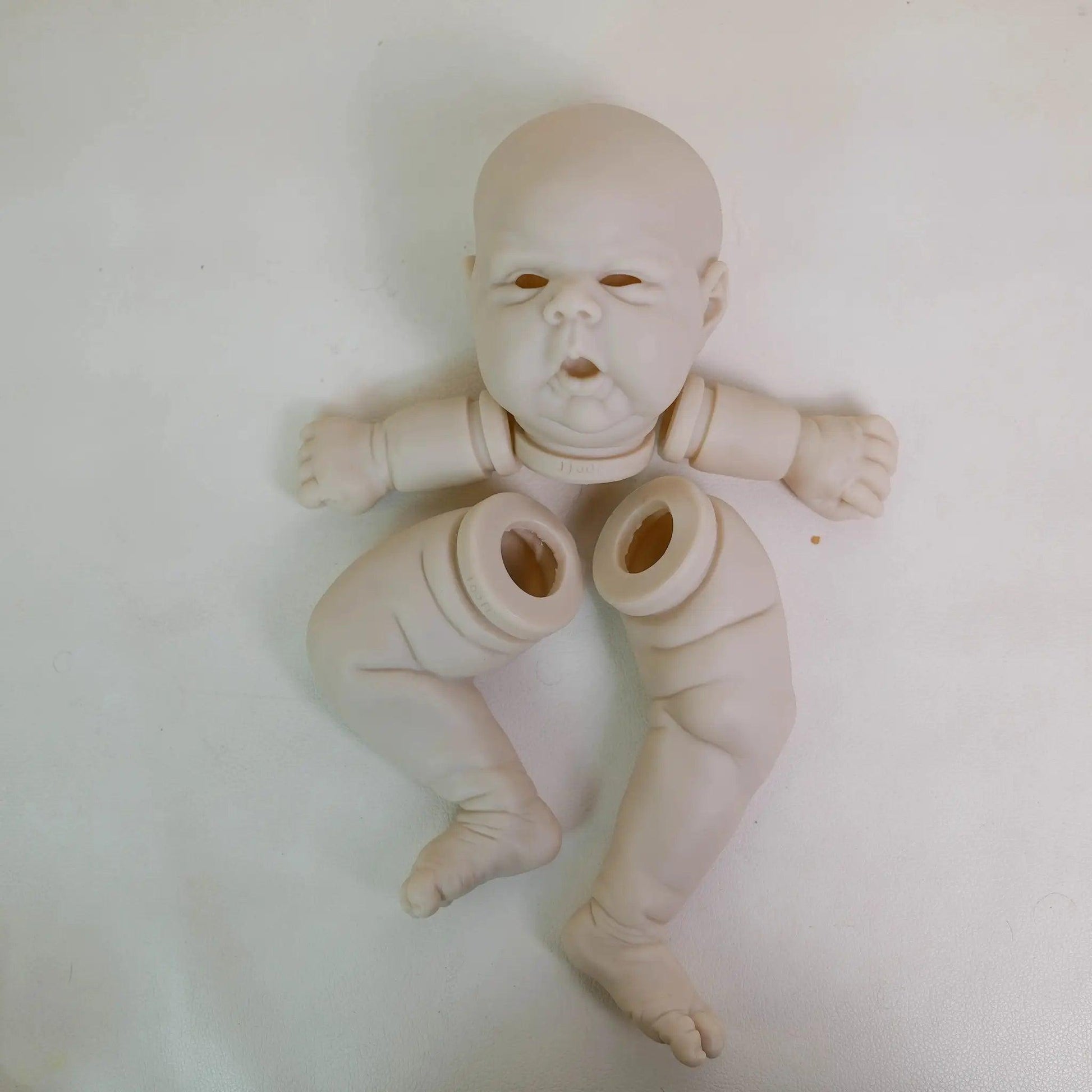  24 Inch Reborn Doll Kit Limited Edition Cloth Body -  ToylandEU™