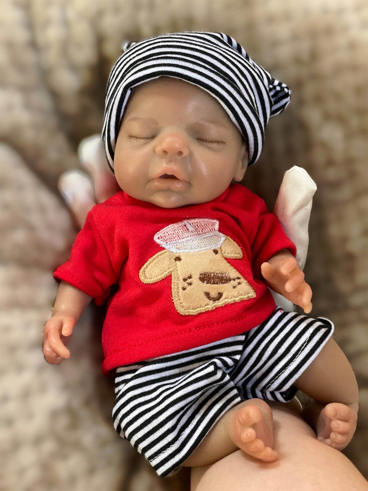 26cm Washable Dark Skin Solid Bebe Reborn Girl With Rooted Black Hair 3D Painted Skin Full Body Silicone Lifelike Reborn Dolls - ToylandEU