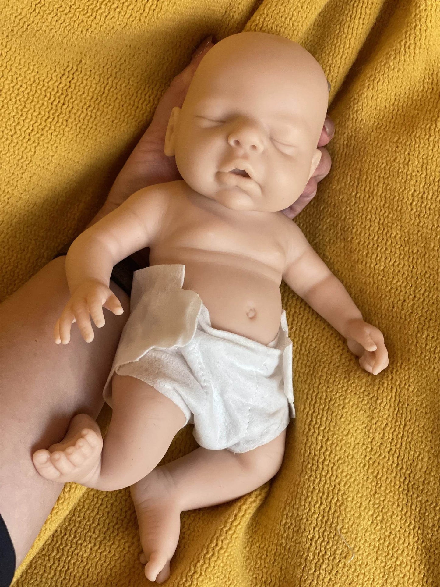 26cm Washable Dark Skin Solid Bebe Reborn Girl With Rooted Black Hair 3D Painted Skin Full Body Silicone Lifelike Reborn Dolls - ToylandEU