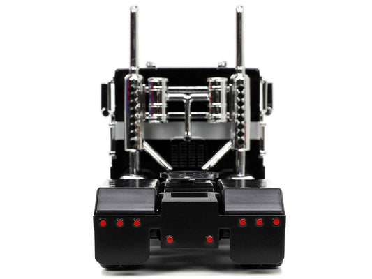 Hollywood Ride Diecast | 1/24 Scale | Robot On Chassis | Collector Grade