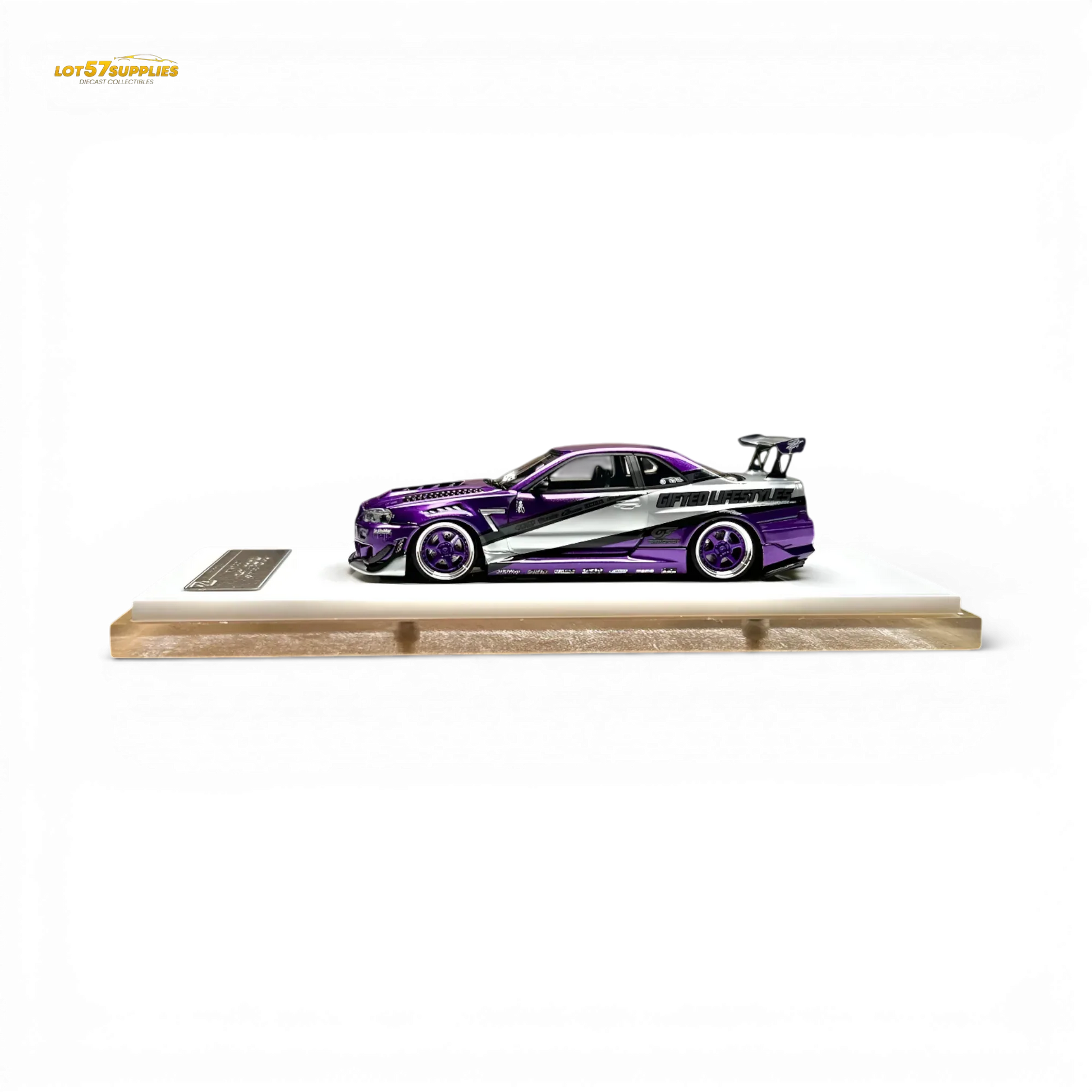 404ERROR x LOT 57 RYOHE's Skyline R34 "GIFTED" Resin 1:64 - ToylandEU