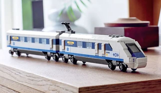 LEGO® Creator High-Speed Train | 284 Pieces | Ages 7+
