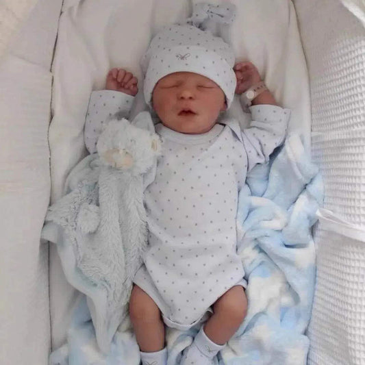  45CM Lifelike Reborn Toddler Boy Doll - Soft Silicone with 3D Skin  -  ToylandEU™
