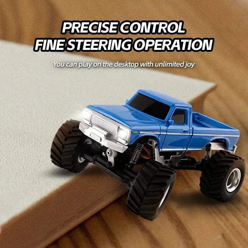 4WD Mini RC Crawler Car With Light System Remote Control - ToylandEU