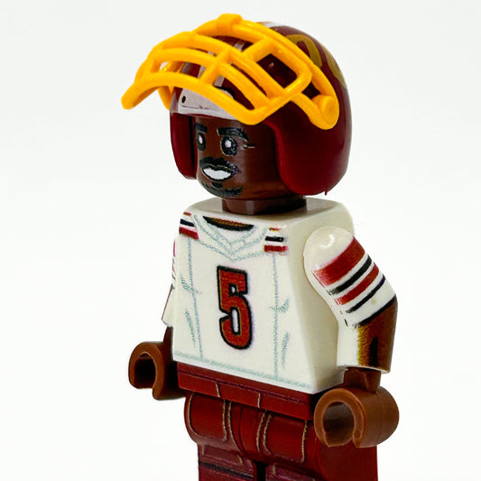 Custom Printed LEGO Figure Football Quarterback Jayden Washington With Printed Torso, Legs And Head, Includes Helmet - ToylandEU