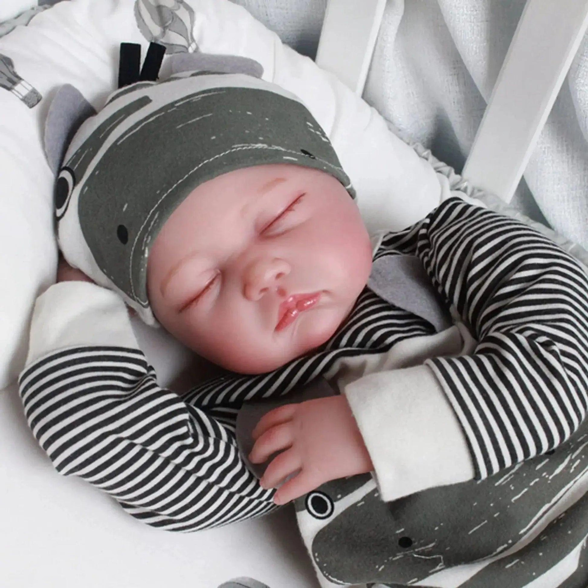  55cm Sleeping Bebe Reborn With Rooted Hair Handmade Lifelike Real Art Newborn Baby Doll 3D Painted Skin With Soft Touch Feeling -  ToylandEU™