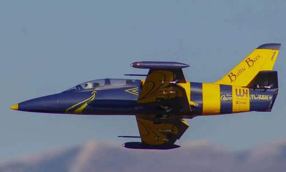 6 CH FlyFans Baltic Bees L-39 Albatros 64mm RC EDF Jet PNP - ToylandEU