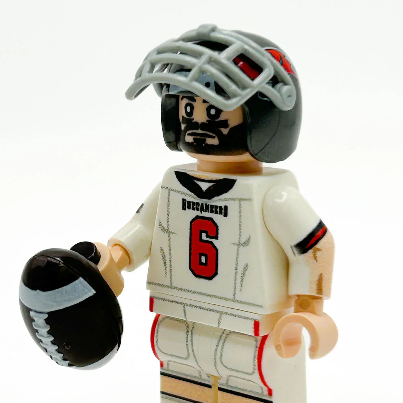 Custom LEGO Figure QB Tampa Bay Football Player Printed on Authentic LEGO Parts - ToylandEU