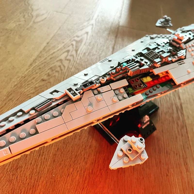 630pcs In Stock Executor Super Spaceship Building Blocks Set - ToylandEU