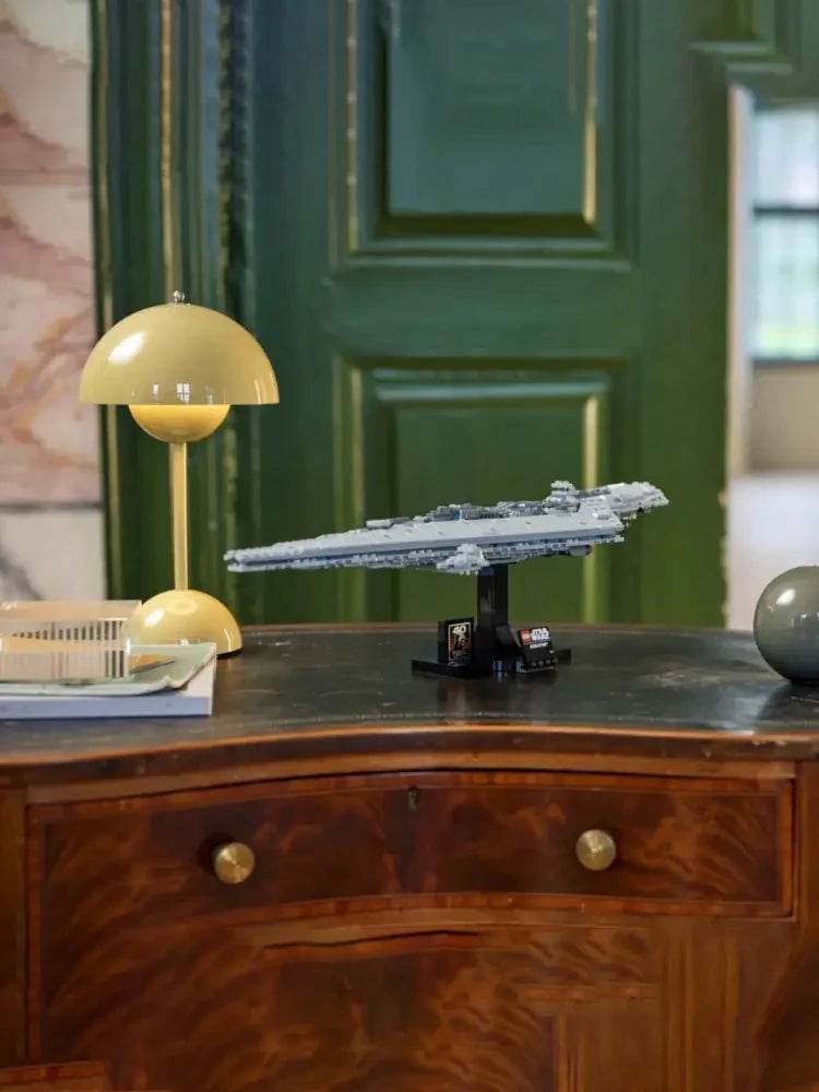 630pcs In Stock Executor Super Spaceship Building Blocks Set - ToylandEU