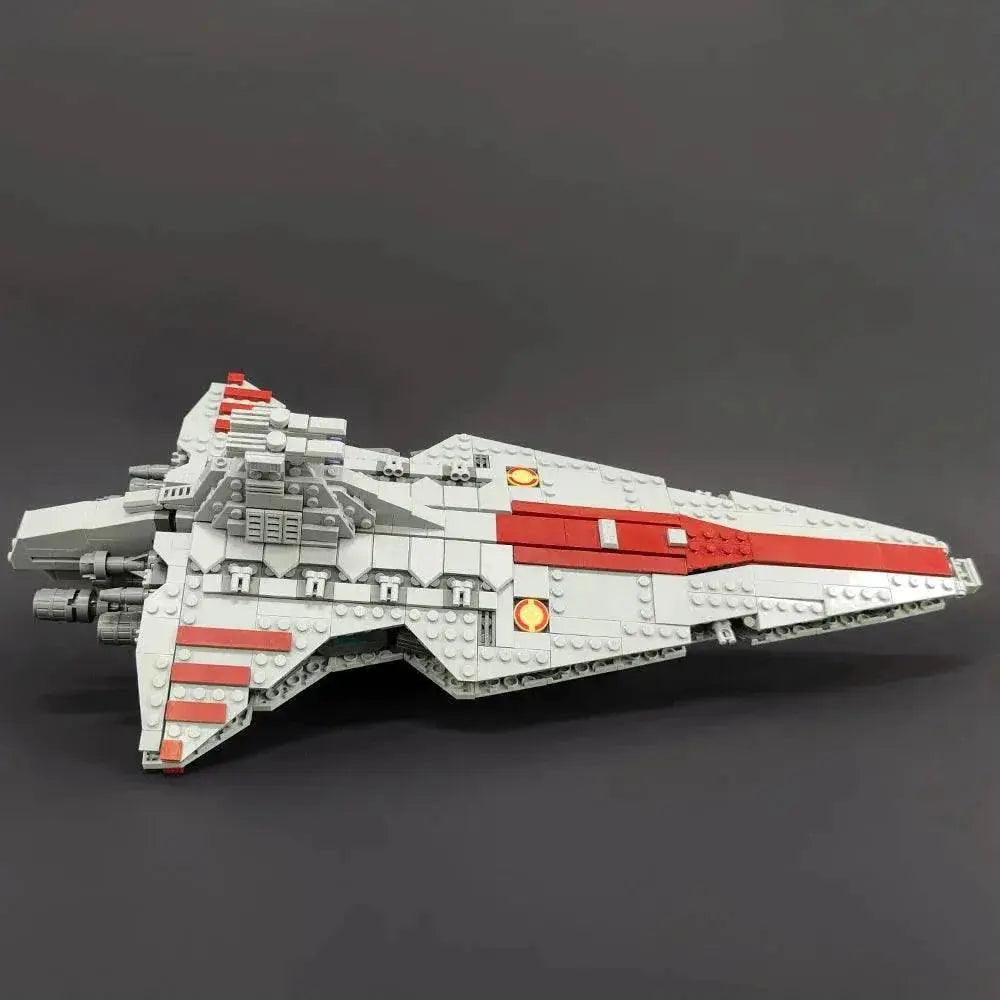 67106 JIESTAR High-tech Moc Venator Attack Cruiser Toys -  ToylandEU™