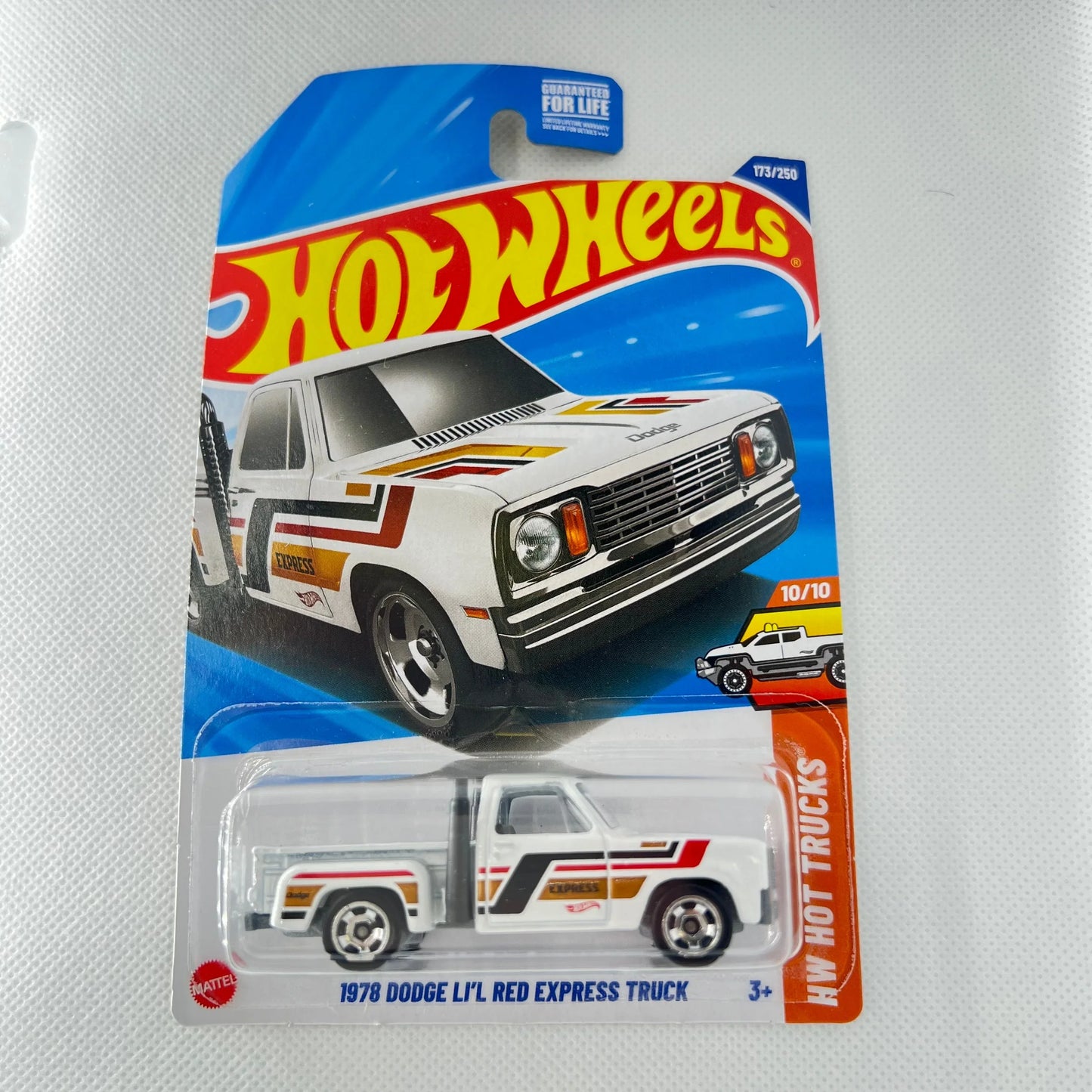 Hot Wheels American Power V2 1:64 Diecast Assorted (Ford, Chevy, Dodge, Mustang, Corvette, GMC, Jeep, Merc, Camaro) - ToylandEU