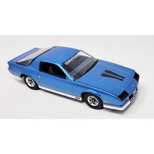1982 Camaro Z-28 Model Kit | 1:32 Scale | Route 32 Series | With Decals
