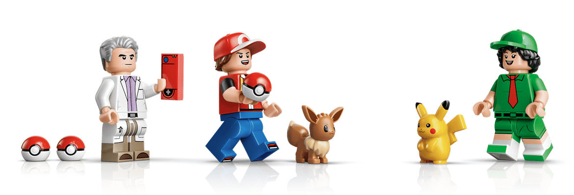 LEGO® Pokémon Iconic Trainer Moments Poké Ball | 2386 Pieces | Ages 18+