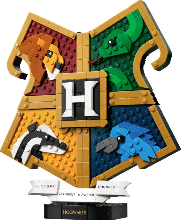 LEGO® Harry Potter Hogwarts House Crest | 545 Pieces | Ages 12+ | Set 76462