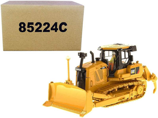 CAT Caterpillar D7E Track Type Tractor with Electric Drive with Operator | 1/50 Diecast Model Tractor | Diecast Masters | Core Classics Series