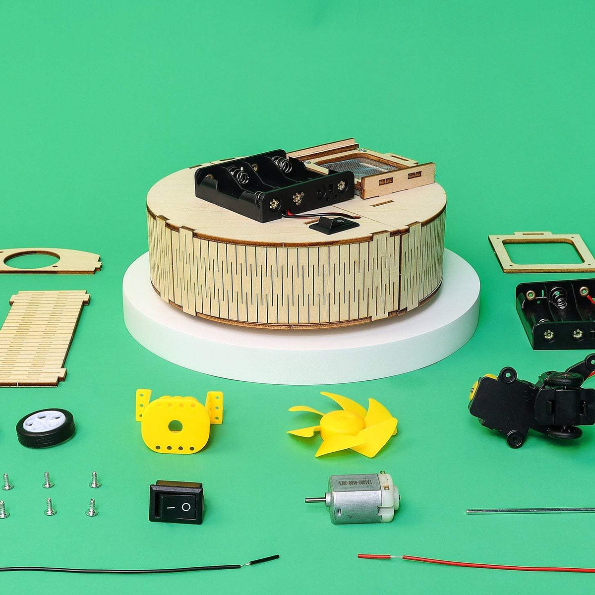 DIY Robot Vacuum Kit | Obstacle Avoidance | Hands On Assembly | Junior Makers